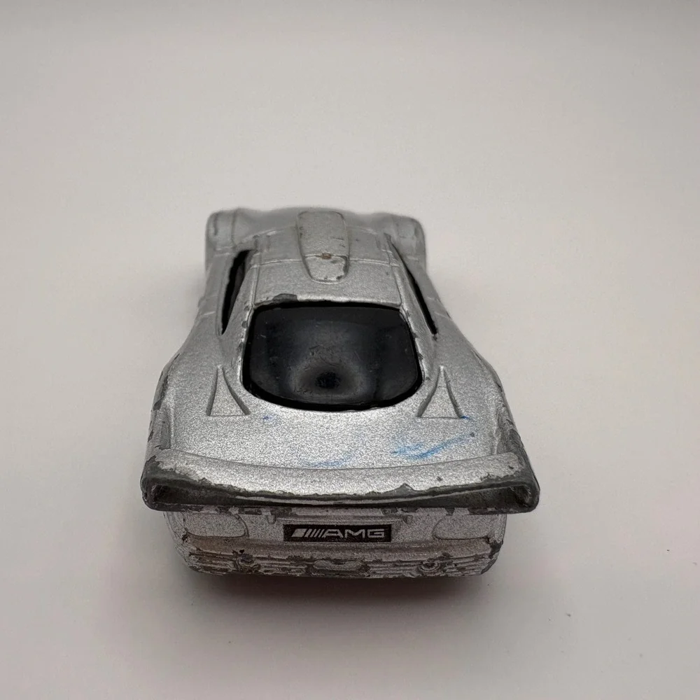 Maisto Mercedes-Benz‎ CLK-GTR Street Version Metallic Silver Diecast Car AMG